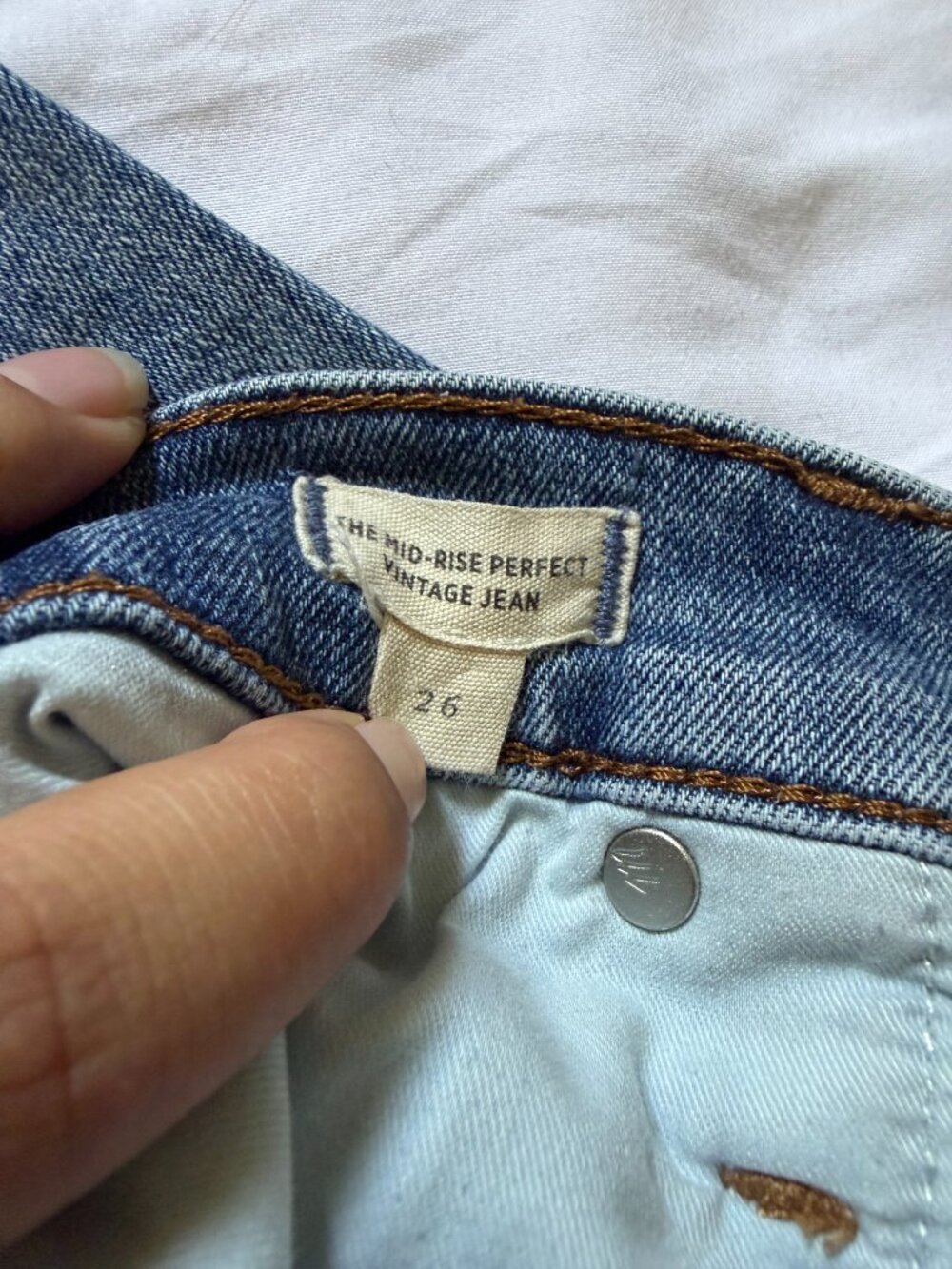 Madewell Women's Mid-Rise Perfect Vintage Jeans Medium Wash Size 26 - Picture 5 of 7